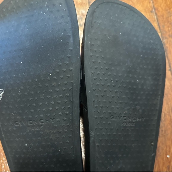 Givenchy slides - Picture 3 of 3